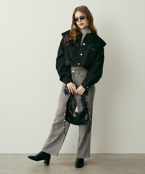 Clum(クルム)の「ヴィンテージウォッシュストレートデニムパンツ(デニムパンツ・レディース・ライトブルー/ブルー/グレー・MEDIUM/LARGE)」の14枚目の写真