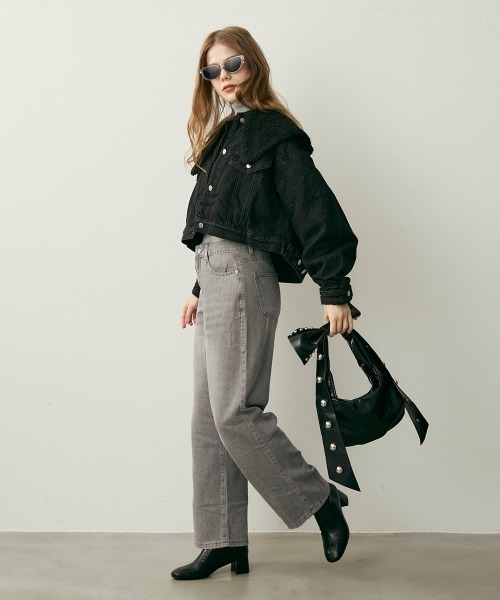 Clum(クルム)の「ヴィンテージウォッシュストレートデニムパンツ(デニムパンツ・レディース・ライトブルー/ブルー/グレー・MEDIUM/LARGE)」の16枚目の写真