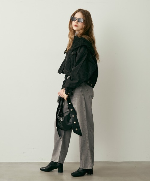 Clum(クルム)の「ヴィンテージウォッシュストレートデニムパンツ(デニムパンツ・レディース・ライトブルー/ブルー/グレー・MEDIUM/LARGE)」の17枚目の写真