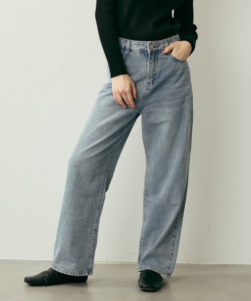 Clum(クルム)の「ヴィンテージウォッシュストレートデニムパンツ(デニムパンツ・レディース・ライトブルー/ブルー/グレー・MEDIUM/LARGE)」の20枚目の写真