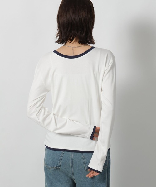 LAKOLE（ラコレ）の「2WAYヘンリーネック長袖 / 602544（Tシャツ/カットソー・レディース・グレー/アイボリー/ライトブルー・FREE）」の21枚目の写真