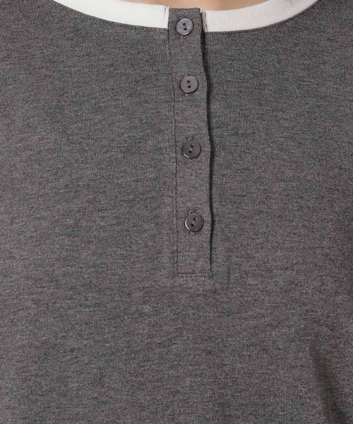 LAKOLE（ラコレ）の「2WAYヘンリーネック長袖 / 602544（Tシャツ/カットソー・レディース・グレー/アイボリー/ライトブルー・FREE）」の12枚目の写真