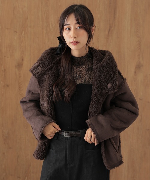 SUWDEE(スーディー)の「mouton boa reversible hooded coat(ムートンコート・レディース・グレー/ベージュ/モカ/ダークブラウン・FREE)」の16枚目の写真