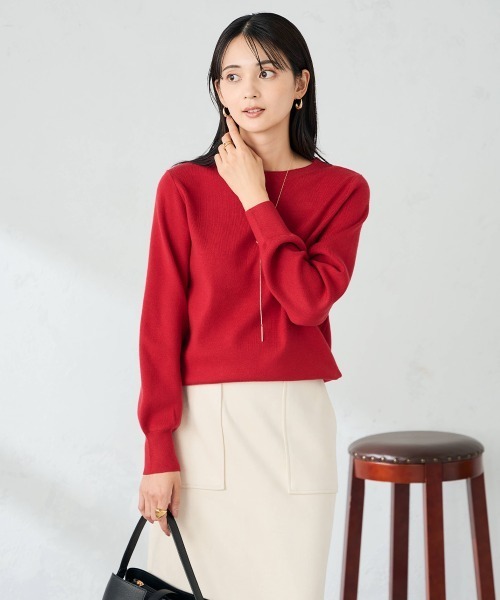 a.v.v（アーヴェヴェ）の「【洗える】ボートネック美ラクるパフスリーブニット（ニット/セーター・レディース・グレー/レッド/マスタード/パープル/ブラック/アイボリー/グレー系その他/ブルー・36/42/40/38/34）」の8枚目の写真