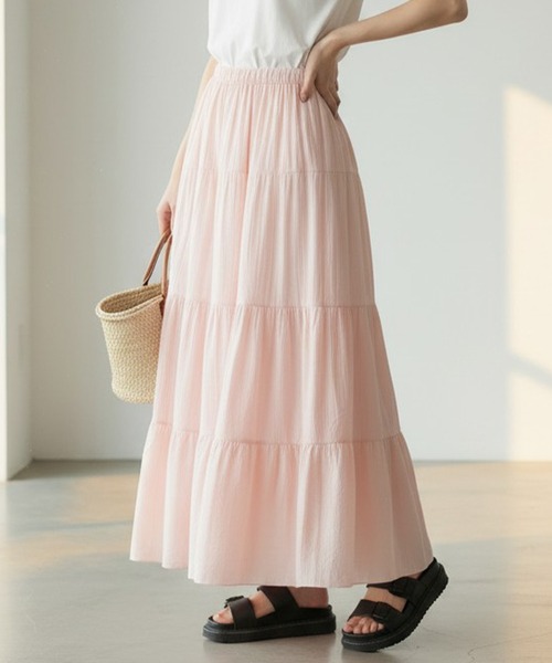 maison de LATIR(メゾンドラティール)の「夏は軽やかに揺れるのが可愛い。夏服 オフィスカジュアル にも映えるボリューム切り替えエアリーAラインティアードロングスカート(スカート・レディース・ホワイト/ブラック/ピンク・FREE)」の3枚目の写真