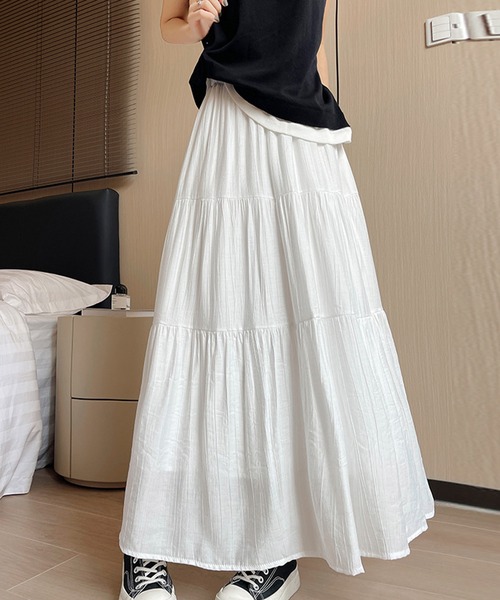 maison de LATIR(メゾンドラティール)の「夏は軽やかに揺れるのが可愛い。夏服 オフィスカジュアル にも映えるボリューム切り替えエアリーAラインティアードロングスカート(スカート・レディース・ホワイト/ブラック/ピンク・FREE)」の12枚目の写真