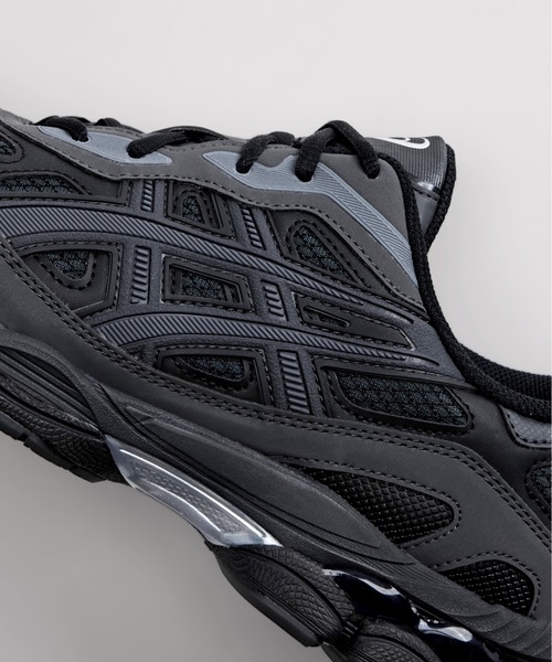 ASICS(アシックス)の「GEL-NYC RGD 1203A735.001(スニーカー・メンズ・ブラック・4/4h/5/5h/6/6h/7h/8/8h/9/9h/10/11/11h/13)」の2枚目の写真