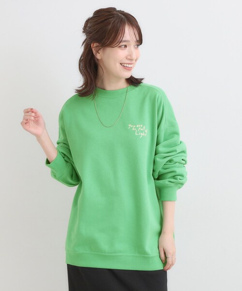 SHOO・LA・RUE（シューラルー）の「【選べる4柄】グラフィックアソート オーバーサイズ 裏毛スウェット（スウェット・レディース・チャコールグレー/グリーン系その他4/ホワイト系3/ピンク系4・00）」の22枚目の写真