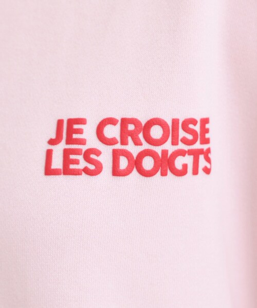 SHOO・LA・RUE（シューラルー）の「【選べる4柄】グラフィックアソート オーバーサイズ 裏毛スウェット（スウェット・レディース・チャコールグレー/グリーン系その他4/ホワイト系3/ピンク系4・00）」の17枚目の写真