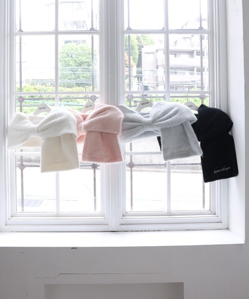 one after another NICE CLAUP（ワンアフターアナザーナイスクラップ）の「ロゴ入りリボンマフラー（マフラー・レディース・アイボリー/ブラック/ピンク/サックスブルー・FREE）」の10枚目の写真