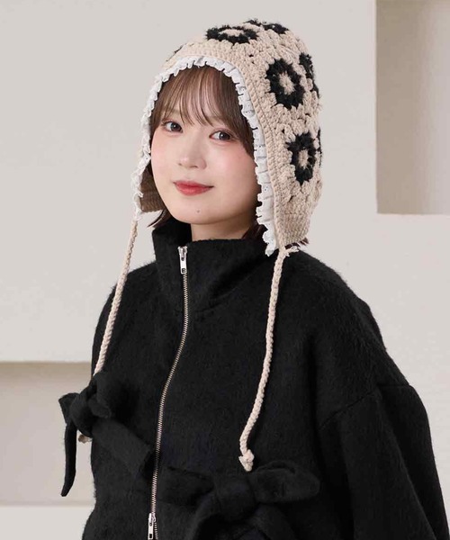 kutir(クティール)の「kutirlune/クロシェ風バブーシュカ ニット帽(ニットキャップ/ビーニー・レディース・ベージュ/ブラック・FREE)」の2枚目の写真