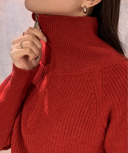 Maison Calme(メゾンカルム)の「ハーフジップニットプルオーバー スタンドカラー シンプルデザイン イチオシニット 長袖(ニット/セーター・レディース・レッド/ホワイト/ブラウン・M/L)」の12枚目の写真