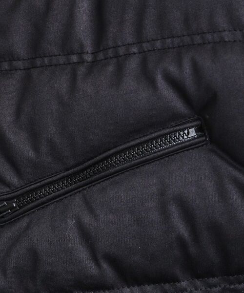 tk.TAKEO KIKUCHI(ティーケータケオキクチ)の「ポリストレッチ中綿ベスト(その他アウター・メンズ・グレー系4/ブラック・04/03/02)」の8枚目の写真