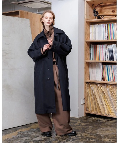 VOAAOV（ヴォアーブ）の「【VOAAOV】 BISHU OLD WOOL GABARDINE Long Coat（トレンチコート・メンズ・ベージュ/ブラック・2/1/0）」の4枚目の写真
