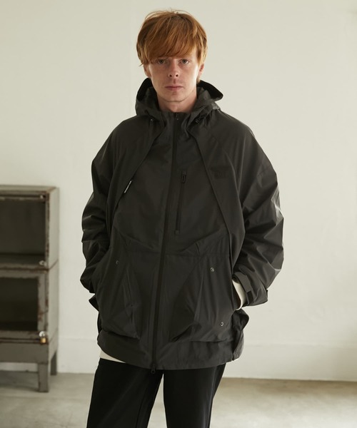 BOY LONDON(ボーイロンドン)の「【BOY LONDON】BOY ACTIVE JACKET GREY(ナイロンジャケット・メンズ・グレー・X-LARGE/LARGE/MEDIUM)」の1枚目の写真