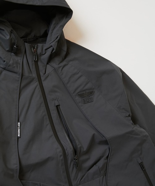 BOY LONDON(ボーイロンドン)の「【BOY LONDON】BOY ACTIVE JACKET GREY(ナイロンジャケット・メンズ・グレー・X-LARGE/LARGE/MEDIUM)」の2枚目の写真