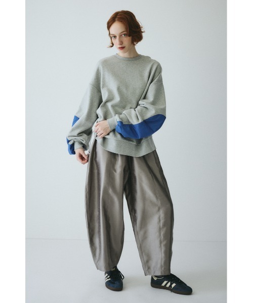 HeRIN.CYE（ヘリンドットサイ）の「Elbow patchi cut tops　　エルボーパッチカットトップス（スウェット・レディース・ブラック/ブラウン/グレー・FREE）」の17枚目の写真