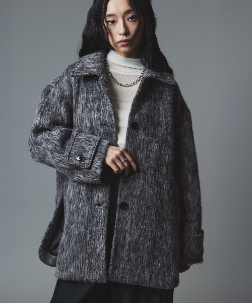 W:Huku(フーク)の「ウール シャギー ステンカラー コート / Wool Shaggy Soutien Collar Coat(ピーコート・レディース・ライトベージュ/ブラウン/チャコール/マスタード・FREE)」の19枚目の写真