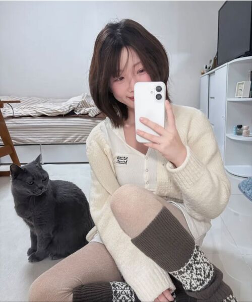 muahmuah（ムーアムーア）の「ヘンリーネックステッチ長袖Tシャツ[7色]（Tシャツ/カットソー・レディース・ブラック/ホワイト/ライトグレー/オートミール/ネイビー/チャコール/カーキ・FREE）」の12枚目の写真