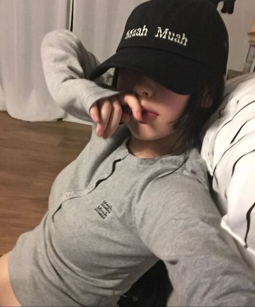 muahmuah（ムーアムーア）の「ヘンリーネックステッチ長袖Tシャツ[7色]（Tシャツ/カットソー・レディース・ブラック/ホワイト/ライトグレー/オートミール/ネイビー/チャコール/カーキ・FREE）」の15枚目の写真