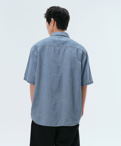 MUSINSA STANDARD（ムシンサスタンダード）の「リラックスド半袖デニムシャツ[ライトインディゴ]（シャツ/ブラウス・メンズ・その他・SMALL/MEDIUM/LARGE/X-LARGE/XX-LARGE）」の3枚目の写真