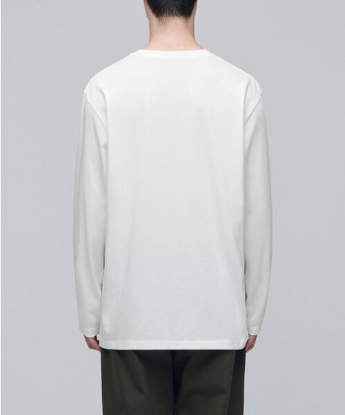 MUSINSA STANDARD（ムシンサスタンダード）の「スーピマリラックスドクルーネック長袖Tシャツ[クリーム]（Tシャツ/カットソー・メンズ・その他・XX-LARGE/XXX-LARGE/LARGE/MEDIUM/SMALL/X-LARGE）」の3枚目の写真