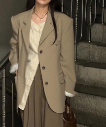 シンプルスーツジャケット