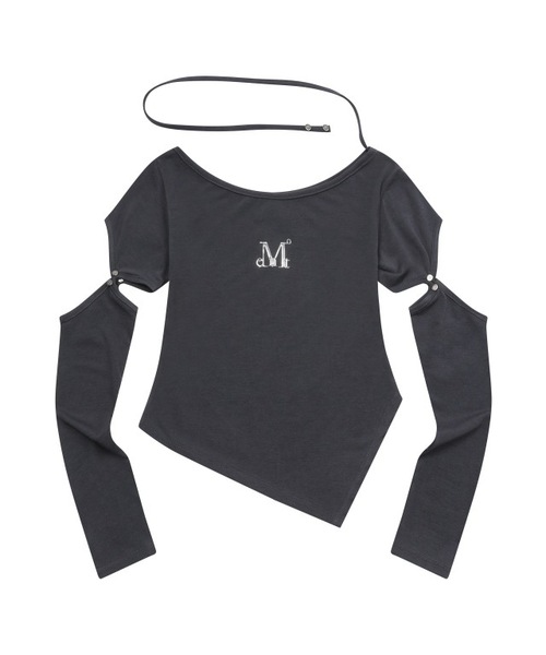 MUCENT(ムセント)の「ノエルメタルロゴリベットカットアウトアンバランスロングスリーブ(2カラー)(Tシャツ/カットソー・レディース・ブラック/チャコール・FREE)」の2枚目の写真