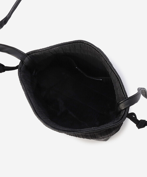 Bshop（ビショップ）の「eunoia | クロスバッグ BLACK WOMEN（ショルダーバッグ・レディース・ブラック・ONE）」の8枚目の写真