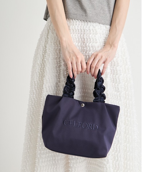CELFORD（セルフォード）の「【プリュム】フリルラメ刺繍トートバッグ（small）（トートバッグ・レディース・アイボリー/ネイビー/ライトグレー/ライトピンク/ブラック・F）」の6枚目の写真
