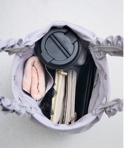 CELFORD（セルフォード）の「【プリュム】フリルラメ刺繍トートバッグ（small）（トートバッグ・レディース・アイボリー/ネイビー/ライトグレー/ライトピンク/ブラック・F）」の19枚目の写真