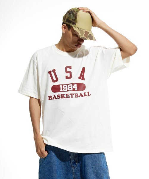 CREAM SODA LAB(クリームソーダラボ)の「ユエスエイバスケットボール 半袖Tシャツ アイボリー バーガンディ(Tシャツ/カットソー・メンズ・その他・LARGE/MEDIUM/X-LARGE/XX-LARGE)」の5枚目の写真