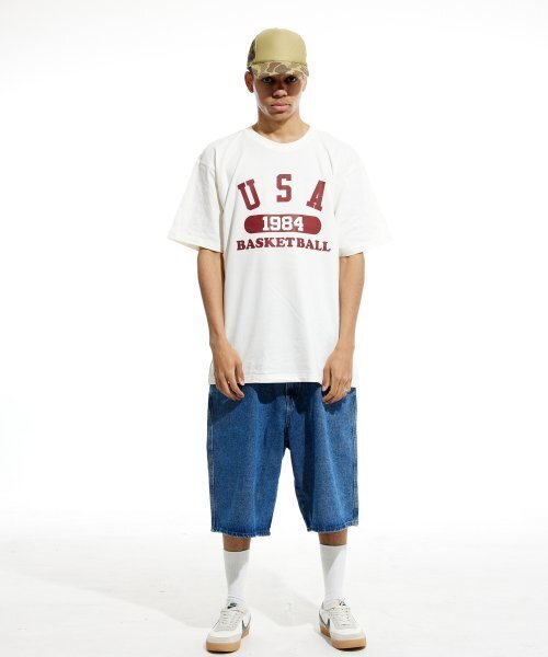 CREAM SODA LAB(クリームソーダラボ)の「ユエスエイバスケットボール 半袖Tシャツ アイボリー バーガンディ(Tシャツ/カットソー・メンズ・その他・LARGE/MEDIUM/X-LARGE/XX-LARGE)」の6枚目の写真
