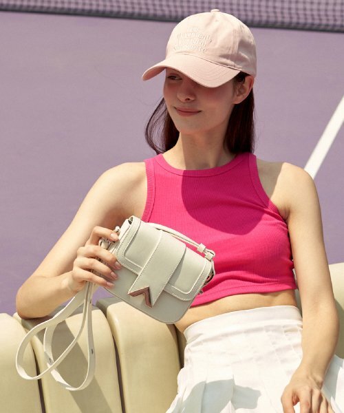 VALLUAT(バリュエット)の「Dellua mini bag_White Beige(メッセンジャーバッグ・レディース・その他・FREE)」の1枚目の写真