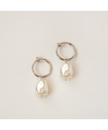 tone（トーン）の「【colore】バロックパール×フープイヤリング(MA)（イヤリング）」