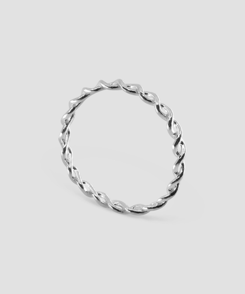 QUARQOR（クォルコア）の「#7120 silver92.5 RING（リング・レディース・その他・SMALL/MEDIUM/LARGE/X-LARGE/X-SMALL）」の2枚目の写真