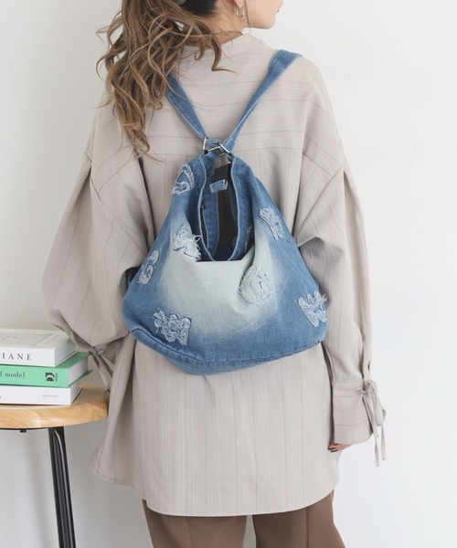 crossi(クロッシー)の「ロゴワッペンデニムショルダーバッグ(ショルダーバッグ・レディース・ネイビー/ブラック/ブルー・FREE)」の13枚目の写真