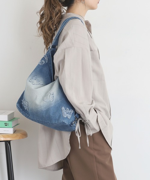 crossi(クロッシー)の「ロゴワッペンデニムショルダーバッグ(ショルダーバッグ・レディース・ネイビー/ブラック/ブルー・FREE)」の16枚目の写真