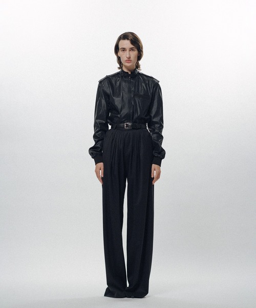 KEISUKEYOSHIDA（ケイスケヨシダ）の「Forward-Gathered Tuck Trousers（スラックス・レディース・ブラック/グレー・S/M/L）」の5枚目の写真