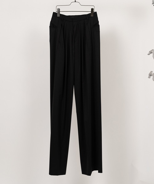 KEISUKEYOSHIDA（ケイスケヨシダ）の「Forward-Gathered Tuck Trousers（スラックス・レディース・ブラック/グレー・S/M/L）」の16枚目の写真
