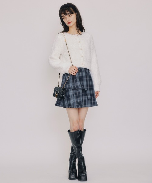 REDYAZEL（レディアゼル）の「フラッフィブークレシャギーニットカーディガン（カーディガン/ボレロ・レディース・ベージュ/オフホワイト/ブラック/サックスブルー・FREE）」の19枚目の写真