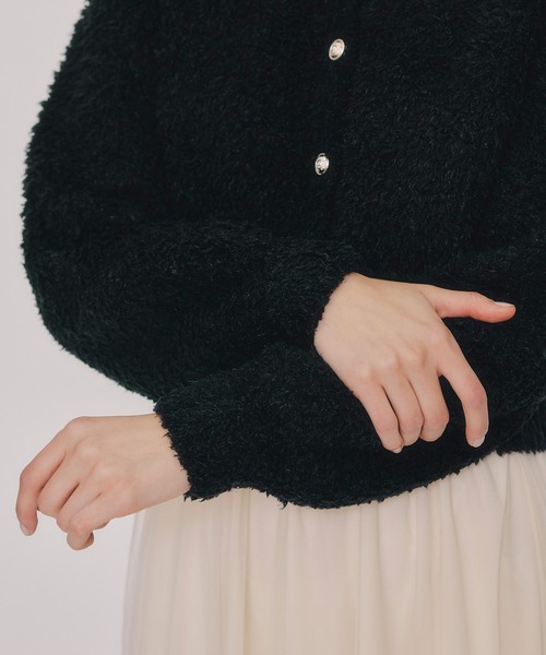 REDYAZEL（レディアゼル）の「フラッフィブークレシャギーニットカーディガン（カーディガン/ボレロ・レディース・ベージュ/オフホワイト/ブラック/サックスブルー・FREE）」の13枚目の写真