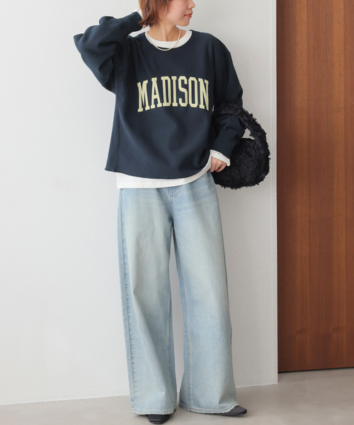 JOURNAL STANDARD relume(ジャーナルスタンダード レリューム)の「クロップドフロッキーロゴスウェット(スウェット・レディース・ネイビー/アイボリー/グレー・FREE)」の18枚目の写真