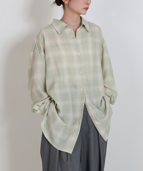 select MOCA（セレクトモカ）の「チェックシアーオーバーシャツ（シャツ/ブラウス・レディース・オフホワイト/カーキ/ブラック・FREE）」の8枚目の写真