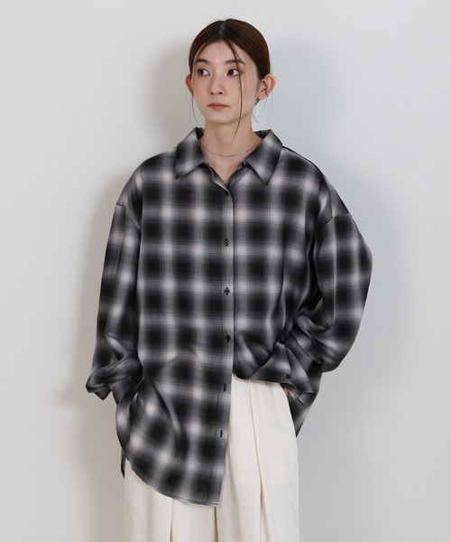 select MOCA（セレクトモカ）の「チェックシアーオーバーシャツ（シャツ/ブラウス・レディース・オフホワイト/カーキ/ブラック・FREE）」の4枚目の写真