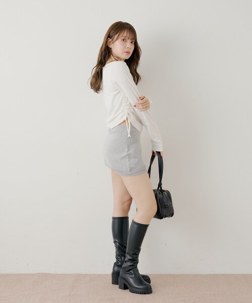 Chico(チコ)の「ラインストーンロゴロンT(Tシャツ/カットソー・レディース・グレー/ブラック/アイボリー/ピンク・FREE)」の7枚目の写真