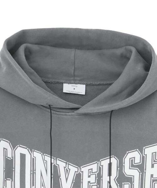 CONVERSE TOKYO(コンバーストウキョウ)の「LOGO PRINT HOTFIX HOODIE(パーカー・レディース・ブラック/グレー/サックスブルー・SMALL/MEDIUM)」の15枚目の写真