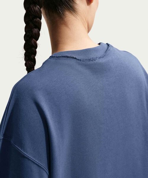 NIKE(ナイキ)の「ナイキ スポーツウェア チル テリー ウィメンズ オーバーサイズド フレンチ テリー クルーネック スウェットシャツ / Nike Sportswear Chill Terry Women's Oversized French Terry Crew-Neck Sweatshirt IF0229-461 Mystic Navy(スウェット・レディース・ブルー系その他・XL/XS/S/L/M)」の4枚目の写真