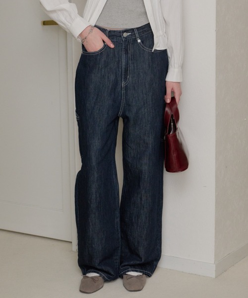 GIUNON（ジウノン）の「wide stitch adjustable denim / ワイドステッチアジャスタブルデニム（デニムパンツ・レディース・ブルー/ブラック・1/0）」の7枚目の写真