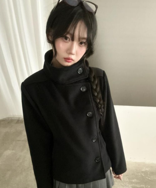 semplice（センプリチェ）の「スタンドカラーのシングルバックルの黒いウールのコート（その他アウター・レディース・ブラック/ライトグレー・F）」の21枚目の写真